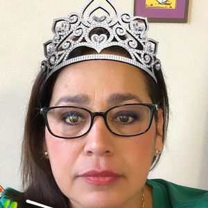 Meet your Posher, Maria-margarita